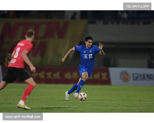 河南队客场挑战云南玉昆保级关键战斗积分榜下游悬念再起